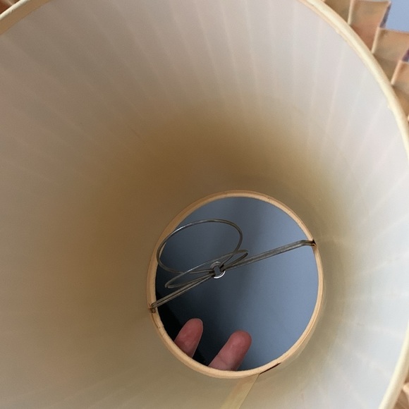 Vintage brass table lamp with vintage lampshade floral cottage core traditional - Picture 13 of 15